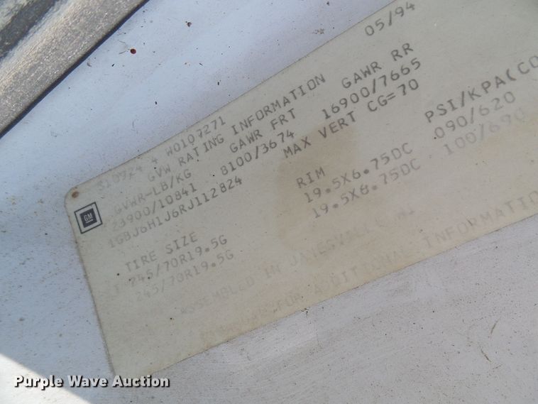 image for item DC2994 1994 GMC Kodiak C6500  truck cab and chassis