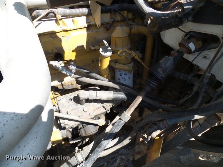 image for item DC2994 1994 GMC Kodiak C6500  truck cab and chassis