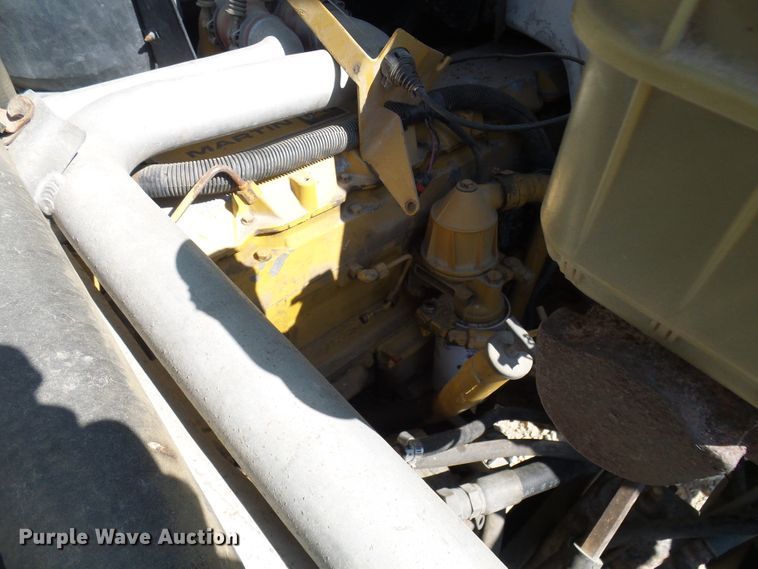 image for item DC2994 1994 GMC Kodiak C6500  truck cab and chassis