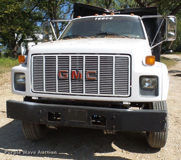 image for item DC2995 1990 GMC C6000  dump truck