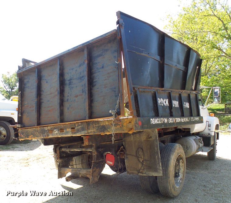 image for item DC2995 1990 GMC C6000  dump truck