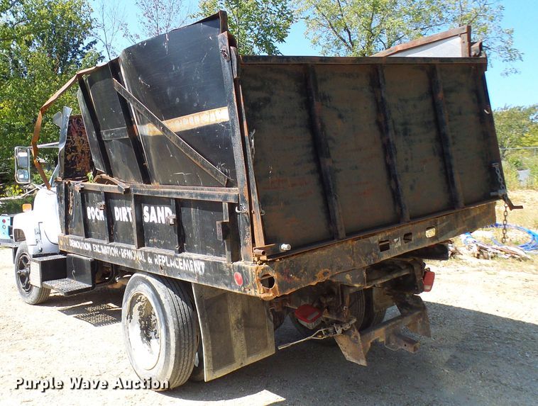 image for item DC2995 1990 GMC C6000  dump truck