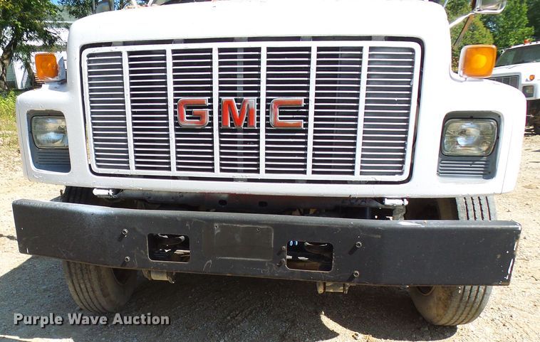 image for item DC2995 1990 GMC C6000  dump truck