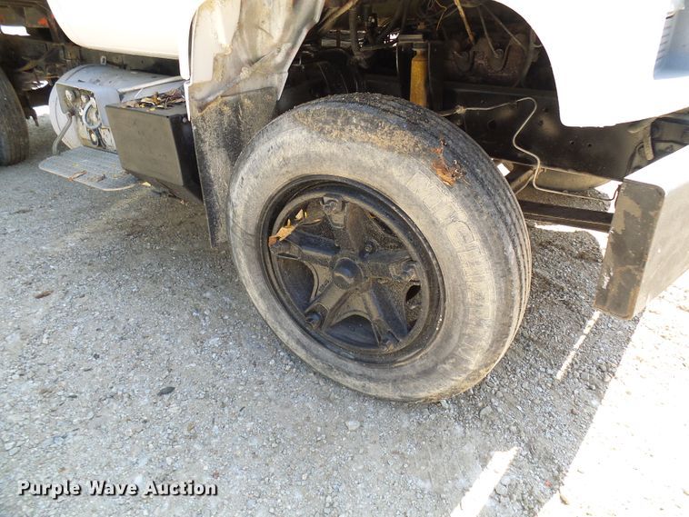 image for item DC2995 1990 GMC C6000  dump truck