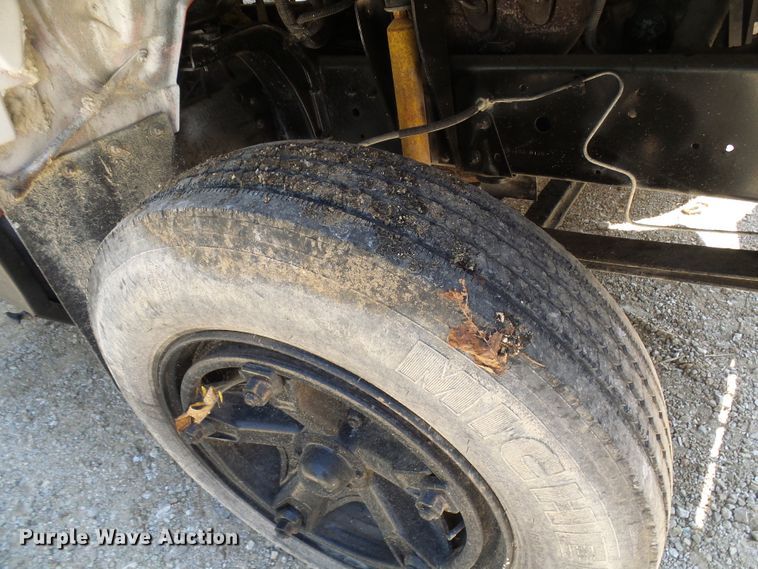 image for item DC2995 1990 GMC C6000  dump truck