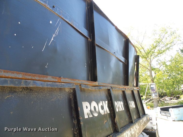 image for item DC2995 1990 GMC C6000  dump truck