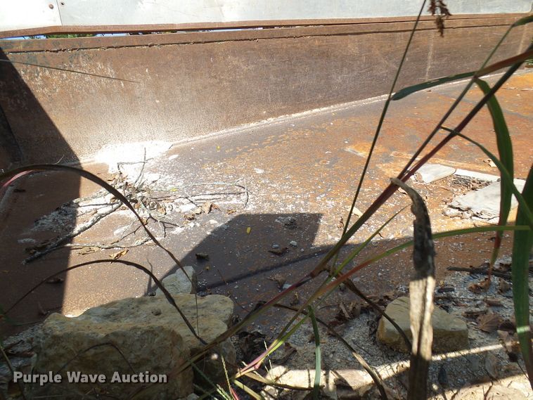 image for item DC2995 1990 GMC C6000  dump truck