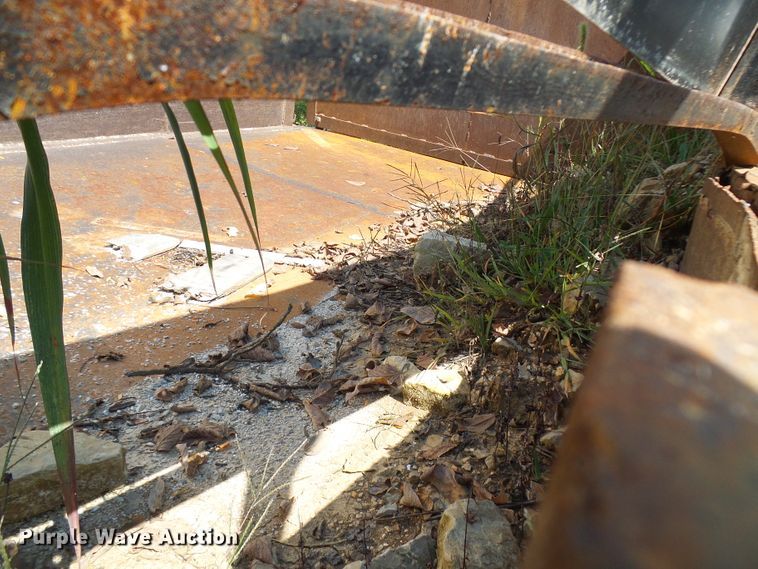 image for item DC2995 1990 GMC C6000  dump truck