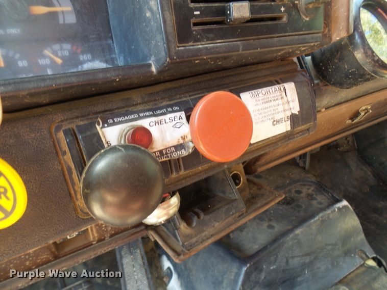 image for item DC2995 1990 GMC C6000  dump truck