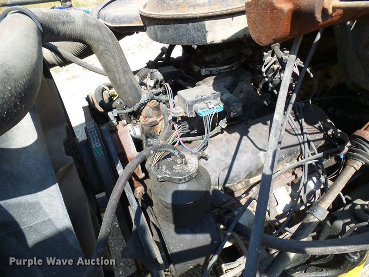 image for item DC2995 1990 GMC C6000  dump truck