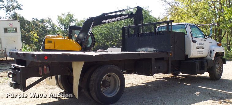 image for item DC2997 1993 GMC TopKick C6500  flatbed truck