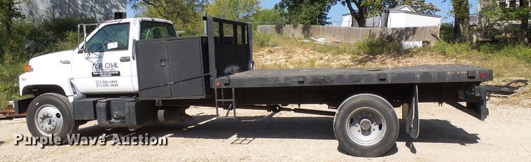 image for item DC2997 1993 GMC TopKick C6500  flatbed truck