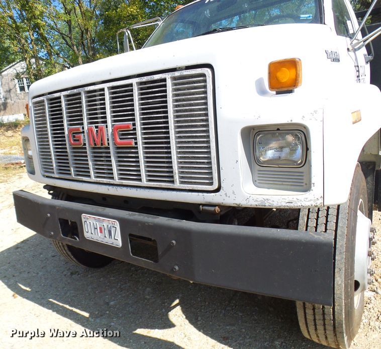 image for item DC2997 1993 GMC TopKick C6500  flatbed truck