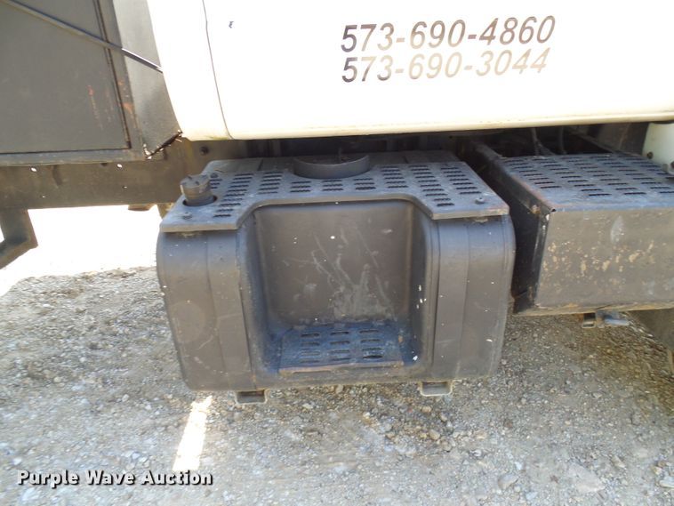 image for item DC2997 1993 GMC TopKick C6500  flatbed truck