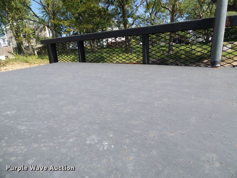 image for item DC2997 1993 GMC TopKick C6500  flatbed truck