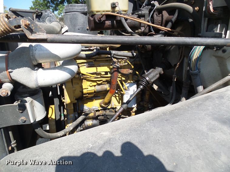 image for item DC2997 1993 GMC TopKick C6500  flatbed truck