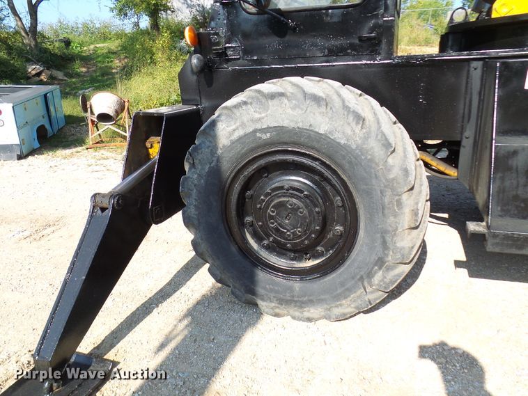 image for item DC2998 Grove RT58  crane