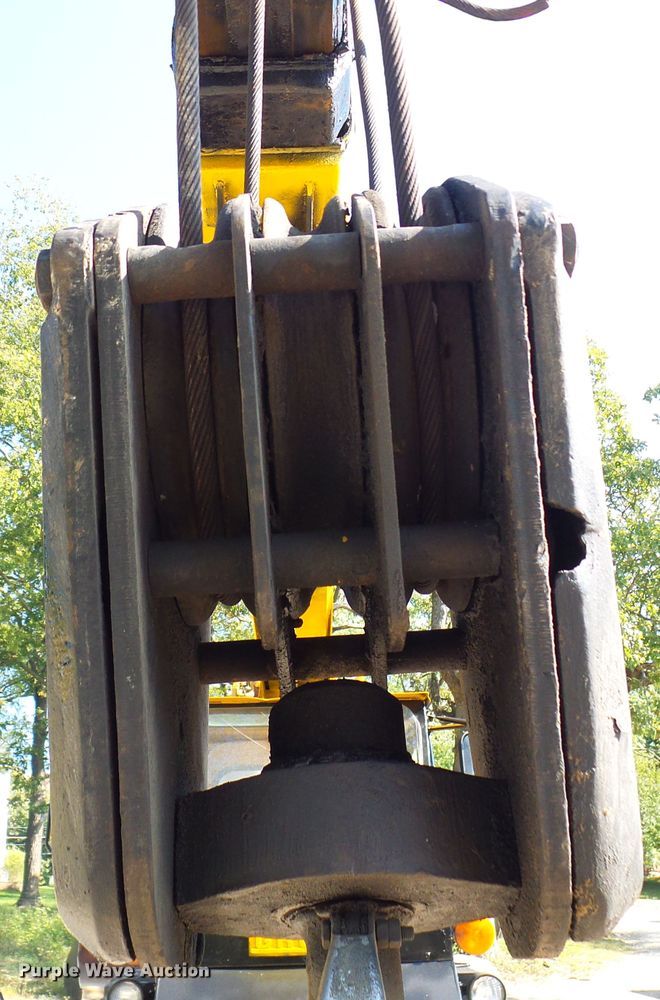 image for item DC2998 Grove RT58  crane