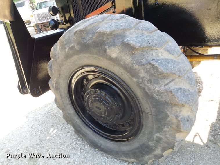 image for item DC2998 Grove RT58  crane