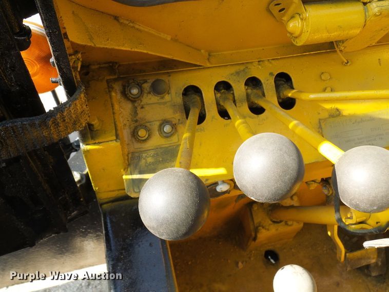 image for item DC2998 Grove RT58  crane