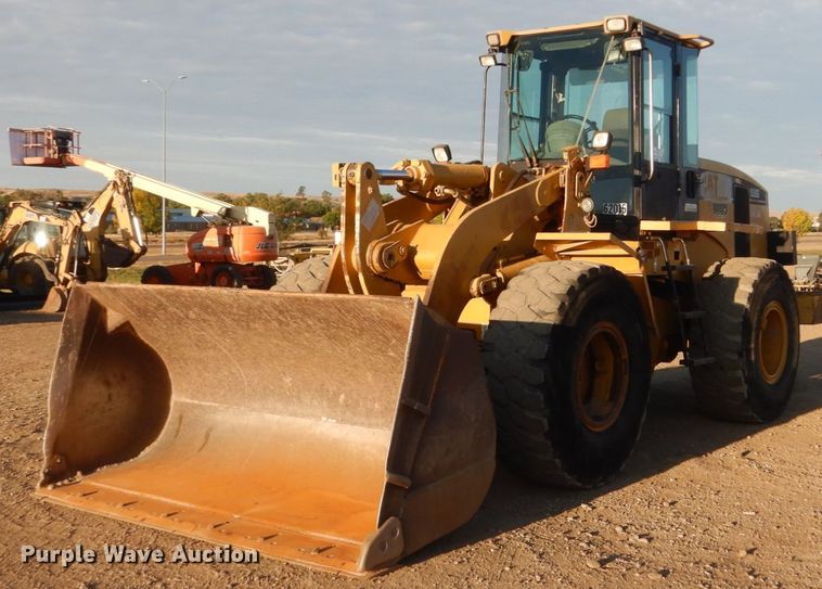 image for item DC8826 2003 Caterpillar 938G  wheel loader