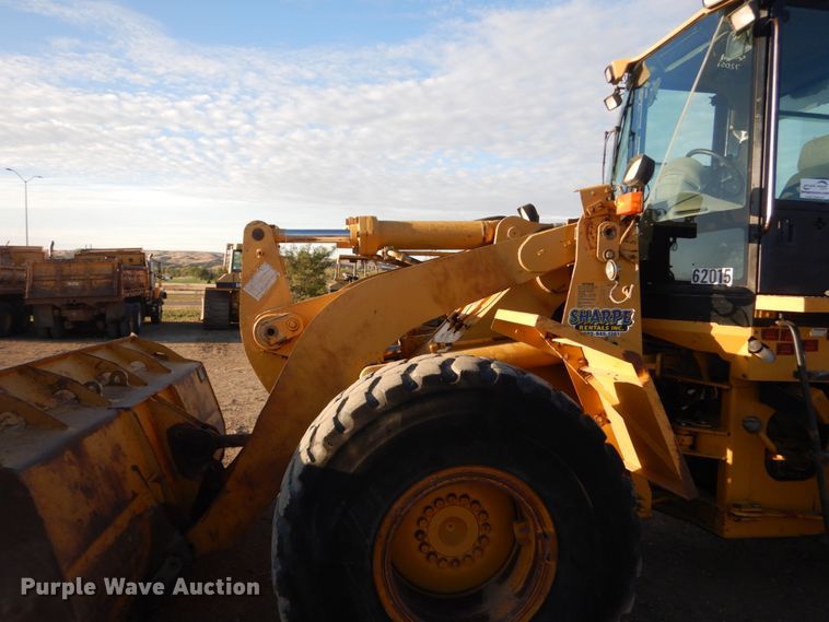 image for item DC8826 2003 Caterpillar 938G  wheel loader