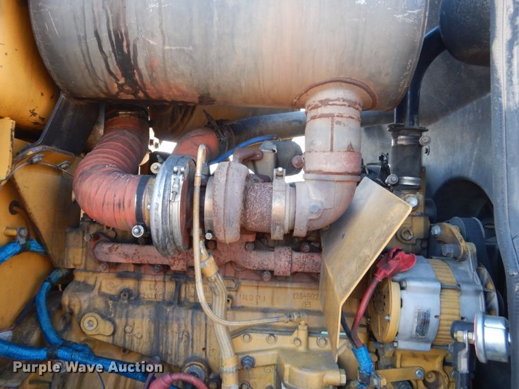 image for item DC8826 2003 Caterpillar 938G  wheel loader