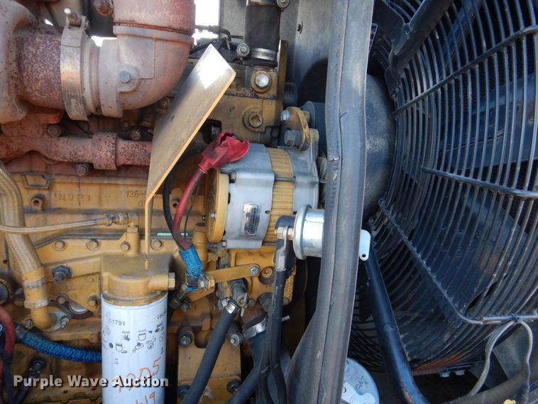 image for item DC8826 2003 Caterpillar 938G  wheel loader