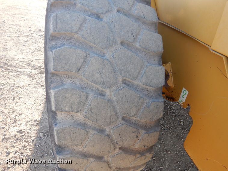 image for item DC8826 2003 Caterpillar 938G  wheel loader