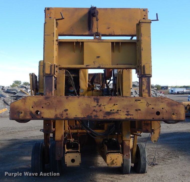 image for item DC8834 Bidwell bridge deck paver