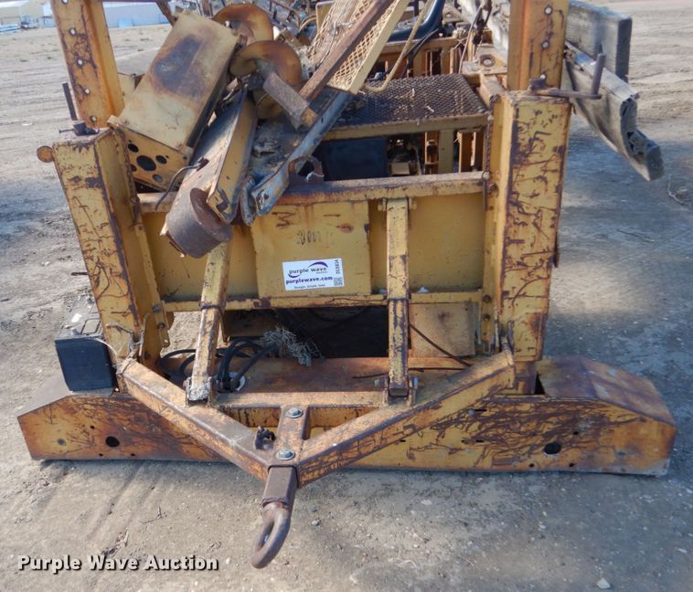 image for item DC8834 Bidwell bridge deck paver