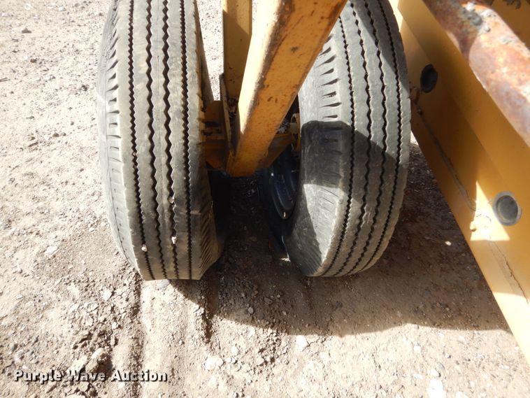 image for item DC8834 Bidwell bridge deck paver