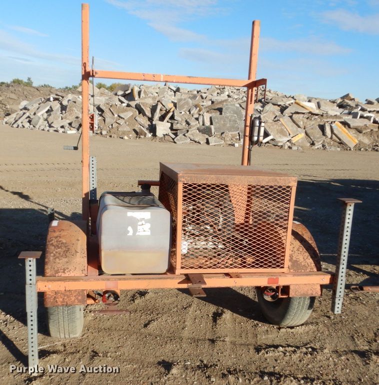 image for item DC8838 Message board