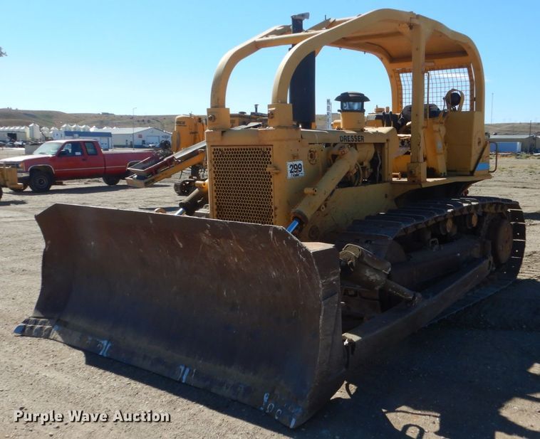 image for item DC8843 Dresser TD15C  dozer