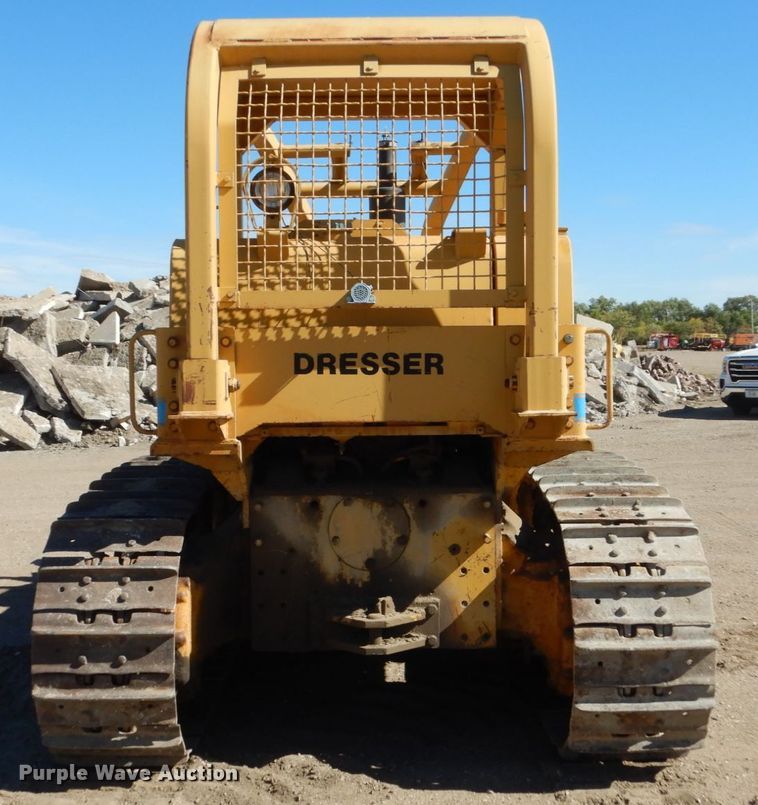 image for item DC8843 Dresser TD15C  dozer
