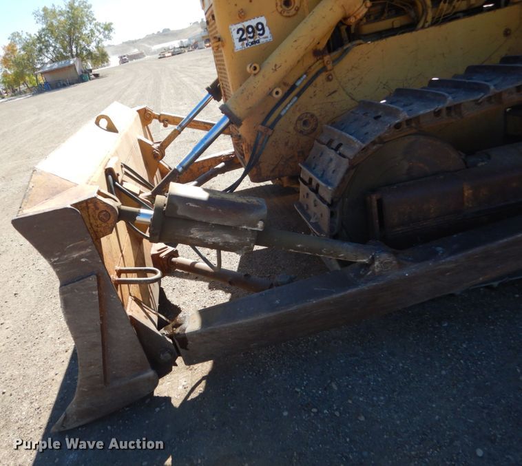 image for item DC8843 Dresser TD15C  dozer