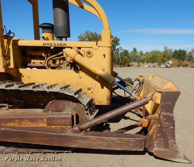image for item DC8843 Dresser TD15C  dozer
