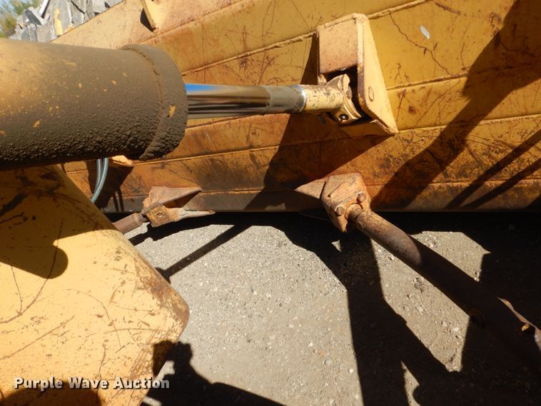 image for item DC8843 Dresser TD15C  dozer