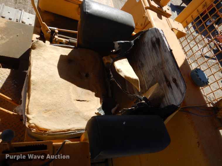 image for item DC8843 Dresser TD15C  dozer