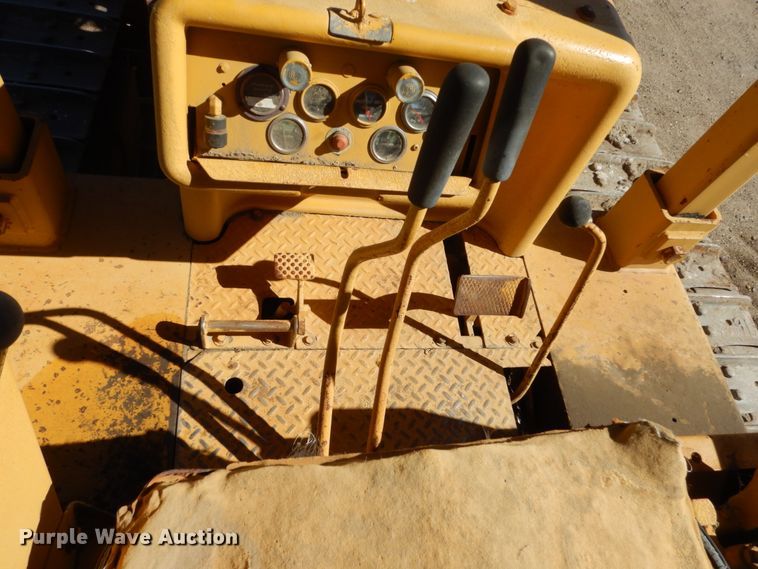 image for item DC8843 Dresser TD15C  dozer