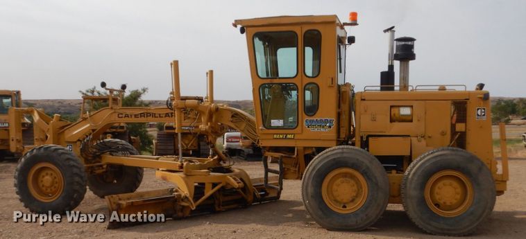 image for item DC8850 1975 Caterpillar 140G  motor grader