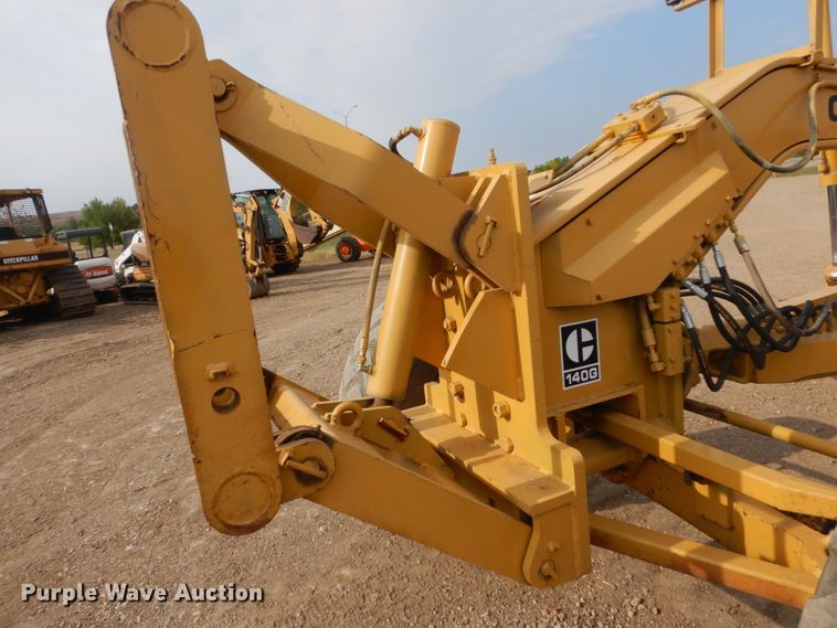 image for item DC8850 1975 Caterpillar 140G  motor grader