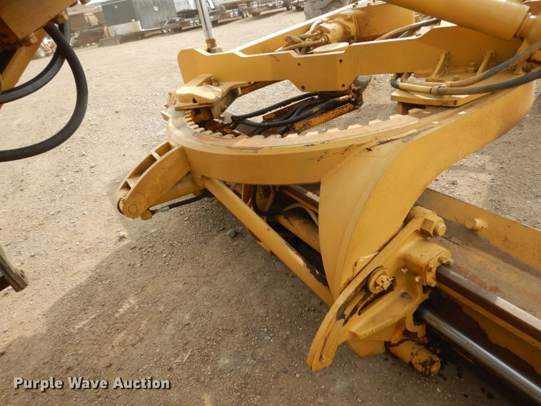 image for item DC8850 1975 Caterpillar 140G  motor grader