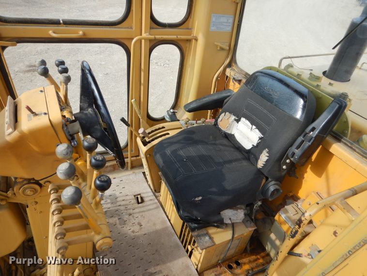 image for item DC8850 1975 Caterpillar 140G  motor grader