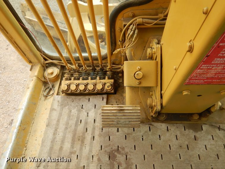 image for item DC8850 1975 Caterpillar 140G  motor grader