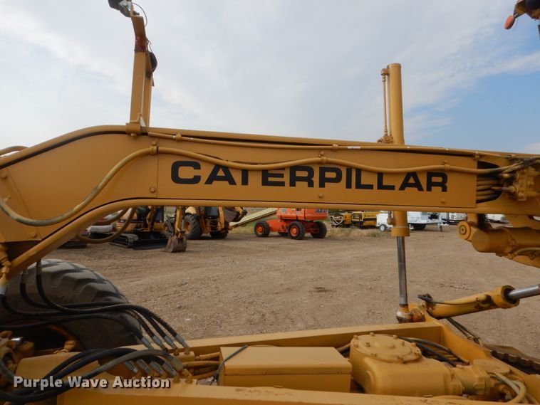 image for item DC8850 1975 Caterpillar 140G  motor grader