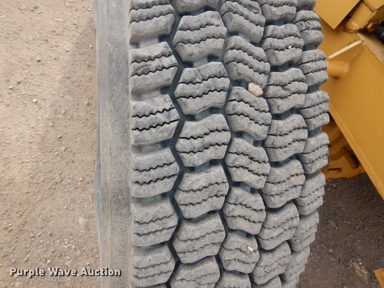 image for item DC8850 1975 Caterpillar 140G  motor grader