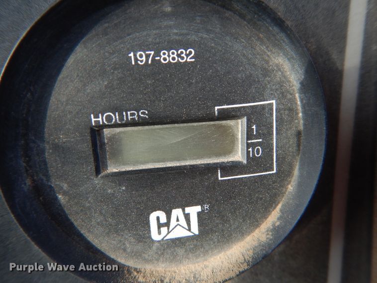 image for item DC8888 1990 Caterpillar D4H  dozer