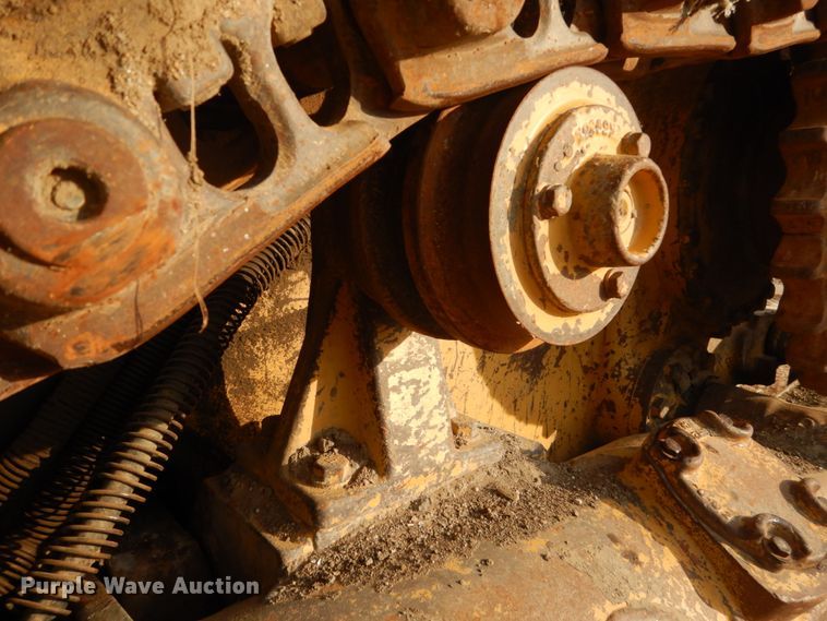 image for item DC8888 1990 Caterpillar D4H  dozer