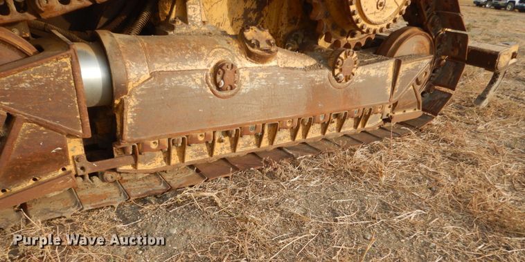 image for item DC8888 1990 Caterpillar D4H  dozer
